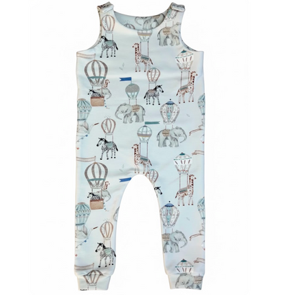 Baby romper with animal and hot air balloon pattern